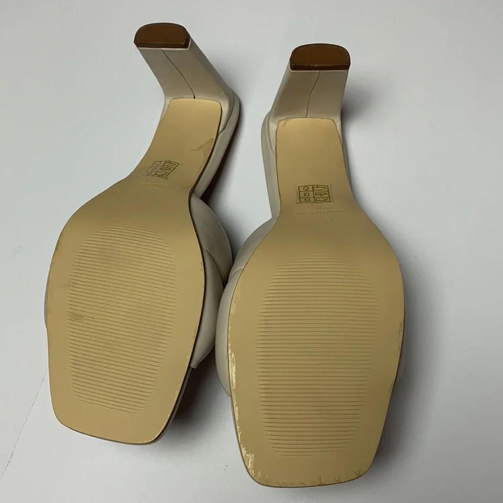 Nude Slip on Heels Sandals Signature by Journee Collection Size 11
